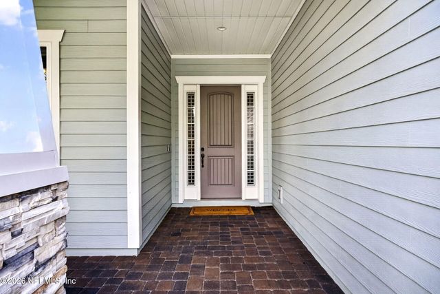 215 FRESHWATER Drive, St. Johns, FL 32259