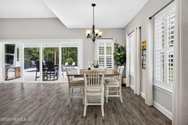 215 FRESHWATER Drive, St. Johns, FL 32259
