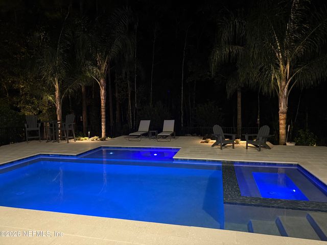 215 FRESHWATER Drive, St. Johns, FL 32259