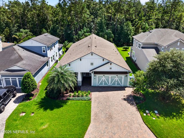 215 FRESHWATER Drive, St. Johns, FL 32259