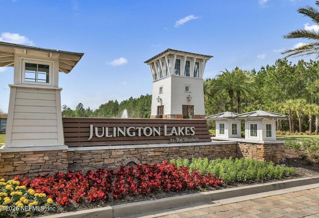 215 FRESHWATER Drive, St. Johns, FL 32259