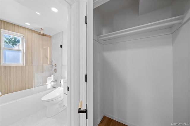 6821 Cloverdale Lane, Bayside, NY 11364