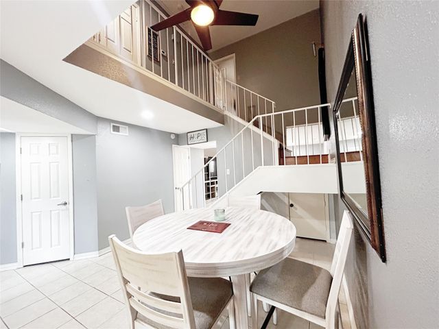 5005 Georgi Lane 204, Houston, TX 77092