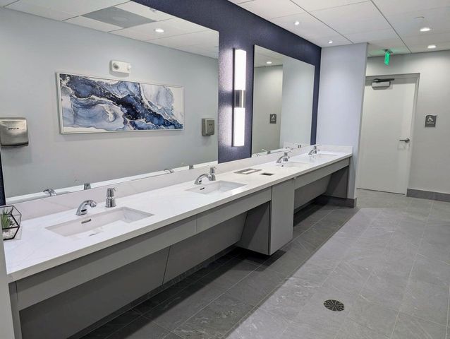 7515 S Oriole Boulevard NW 203, Delray Beach, FL 33446