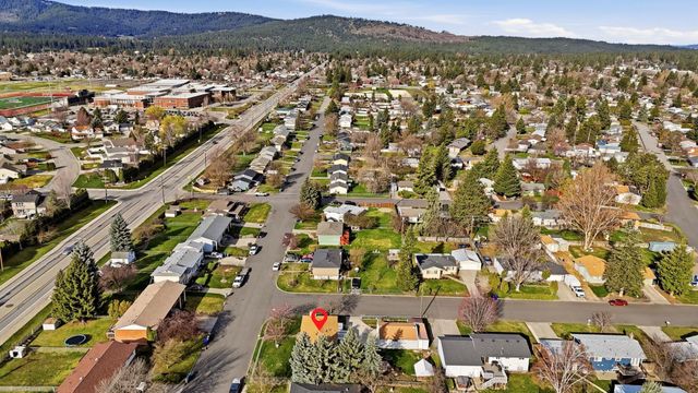 13005 E 31st Ave, Spokane Valley, WA 99216