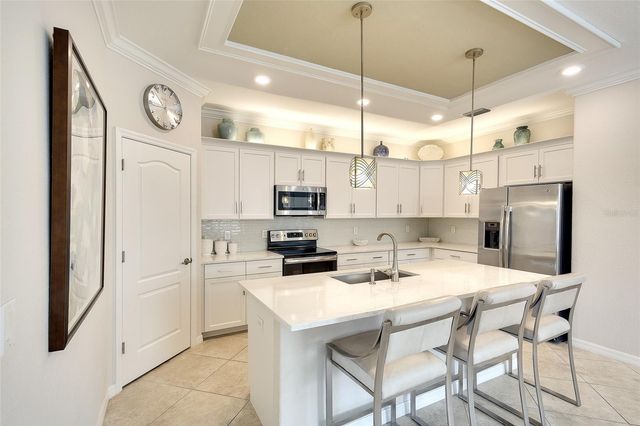 7130 QUIET CREEK DRIVE, Bradenton, FL 34212