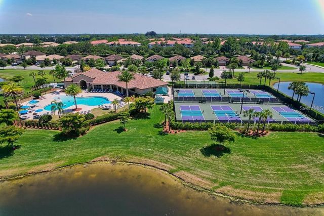 7130 QUIET CREEK DRIVE, Bradenton, FL 34212