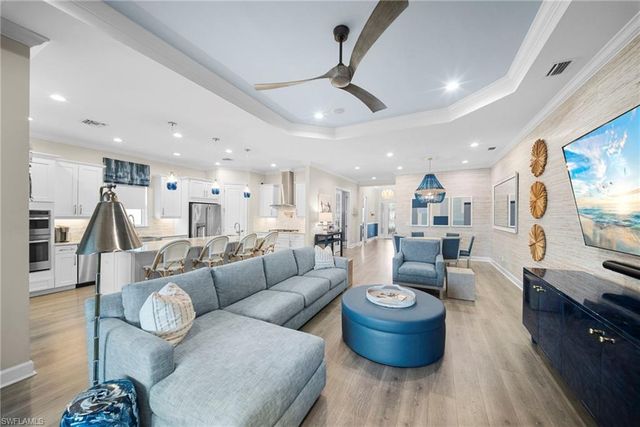 9576 Montelanico LOOP, Naples, FL 34119