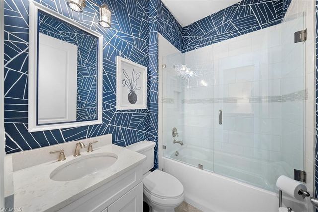 9576 Montelanico LOOP, Naples, FL 34119