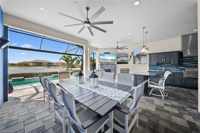 9576 Montelanico LOOP, Naples, FL 34119