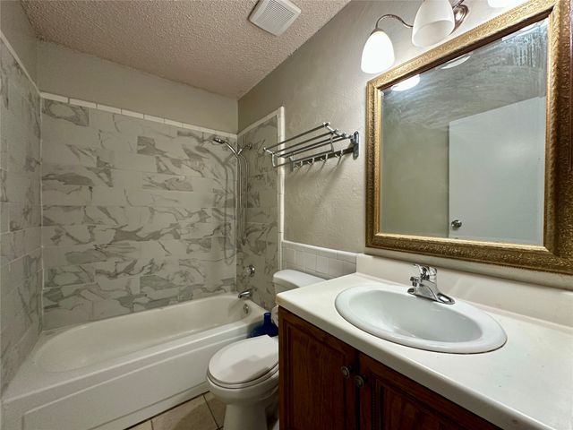 1416 Woodfern Drive, Arlington, TX 76018