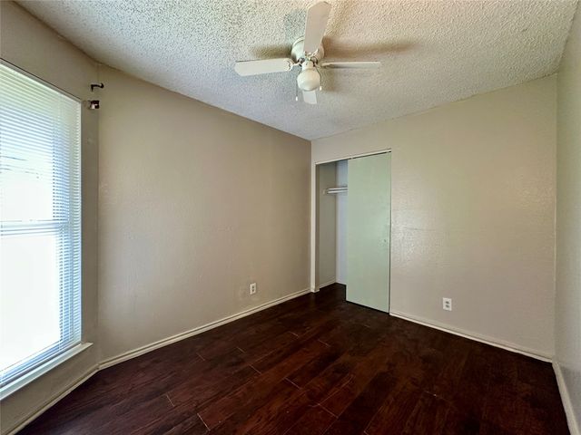1416 Woodfern Drive, Arlington, TX 76018