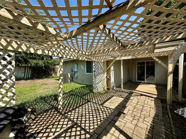 1416 Woodfern Drive, Arlington, TX 76018