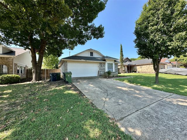 1416 Woodfern Drive, Arlington, TX 76018