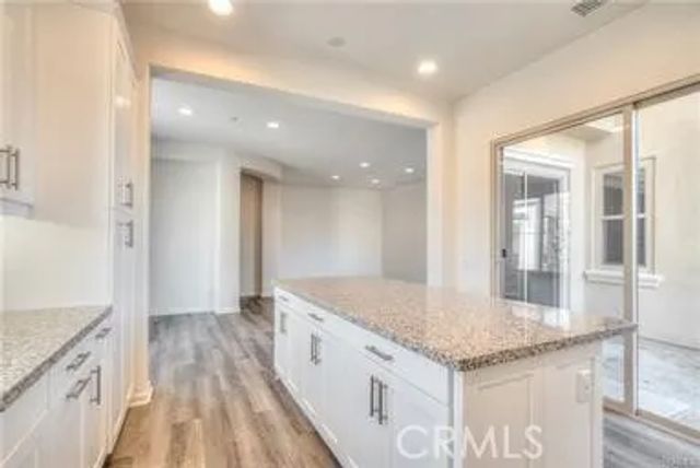 125 Primrose Drive, Lake Forest, CA 92610