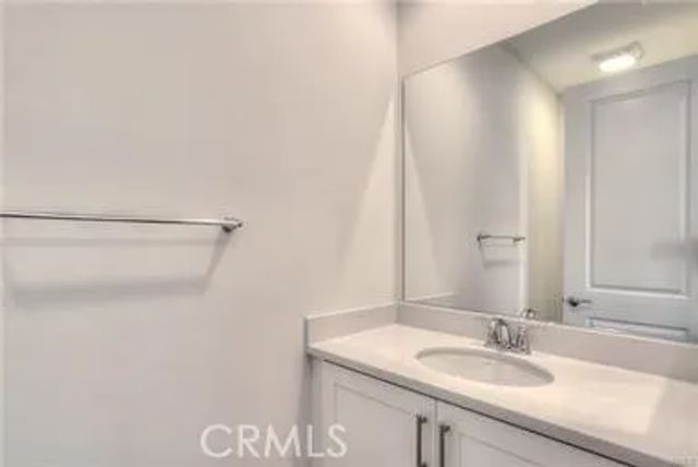 125 Primrose Drive, Lake Forest, CA 92610