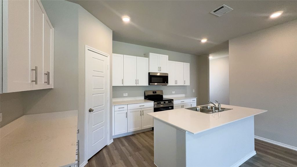 2948 MAPLE ORCHARD Lane, Fort Worth, TX 76140 — photo 2