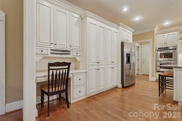 10019 Elibren Lane, Matthews, NC 28105