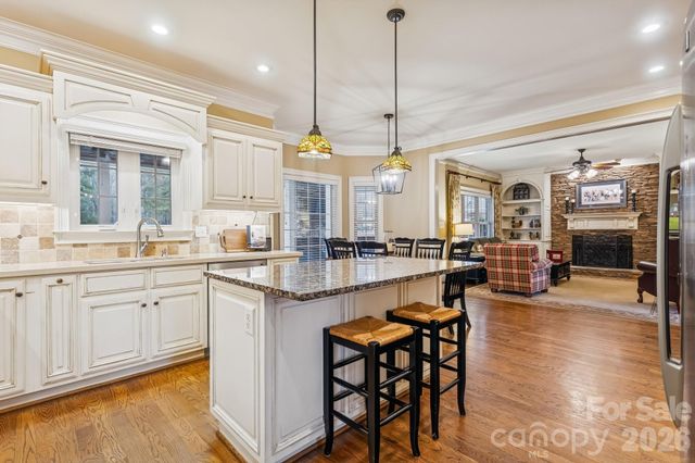 10019 Elibren Lane, Matthews, NC 28105