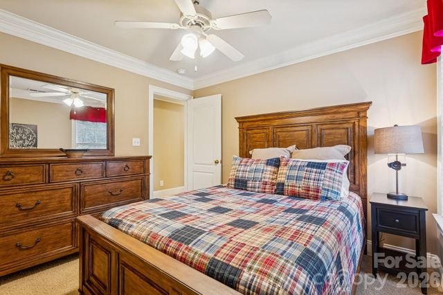 10019 Elibren Lane, Matthews, NC 28105