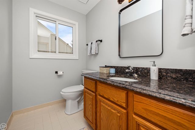 52522 Charing Way, Shelby Twp, MI 48315
