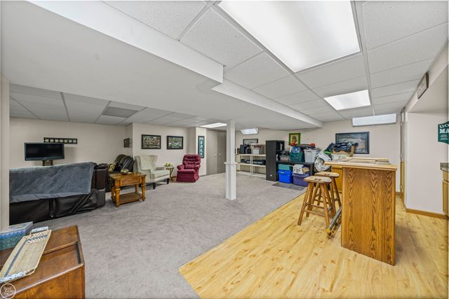 52522 Charing Way, Shelby Twp, MI 48315
