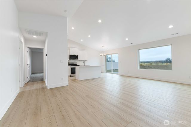 4259 Sandy Court, Moses Lake, WA 98837