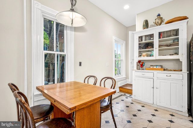 1701 NEWTON ST NW, Washington, DC 20010