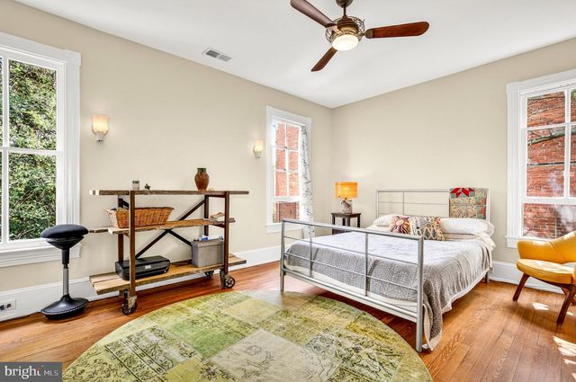 1701 NEWTON ST NW, Washington, DC 20010