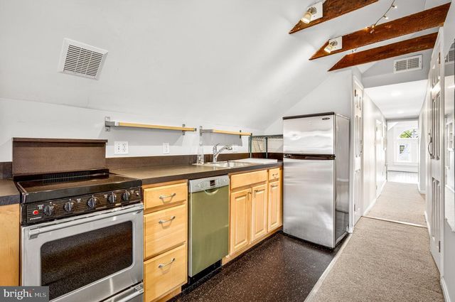 1701 NEWTON ST NW, Washington, DC 20010