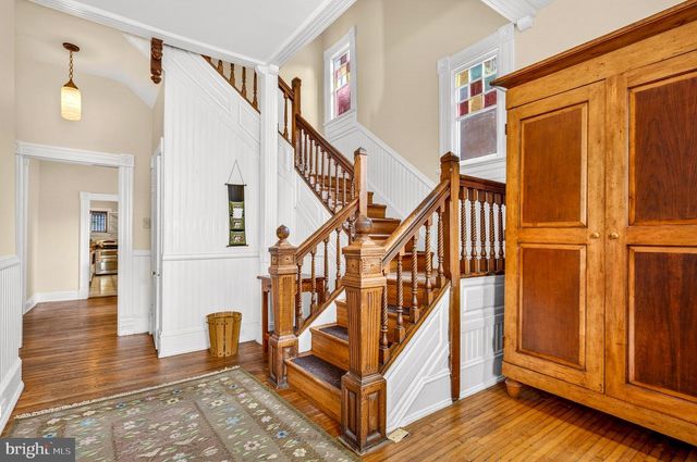 1701 NEWTON ST NW, Washington, DC 20010