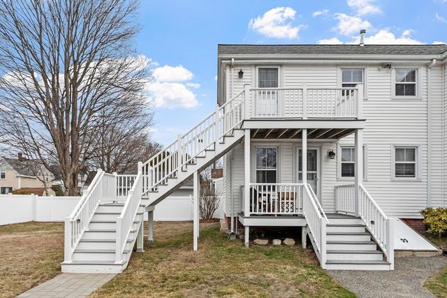 29 Kingsbury Avenue, Haverhill, MA 01835