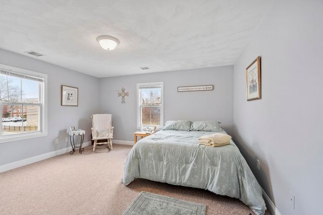 29 Kingsbury Avenue, Haverhill, MA 01835