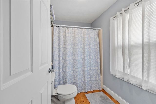 29 Kingsbury Avenue, Haverhill, MA 01835