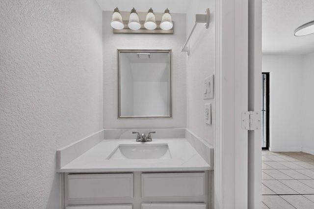 3301 Monroe Street NE UNIT P168, Albuquerque, NM 87110