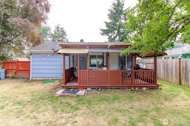1425 118th Street S, Tacoma, WA 98444