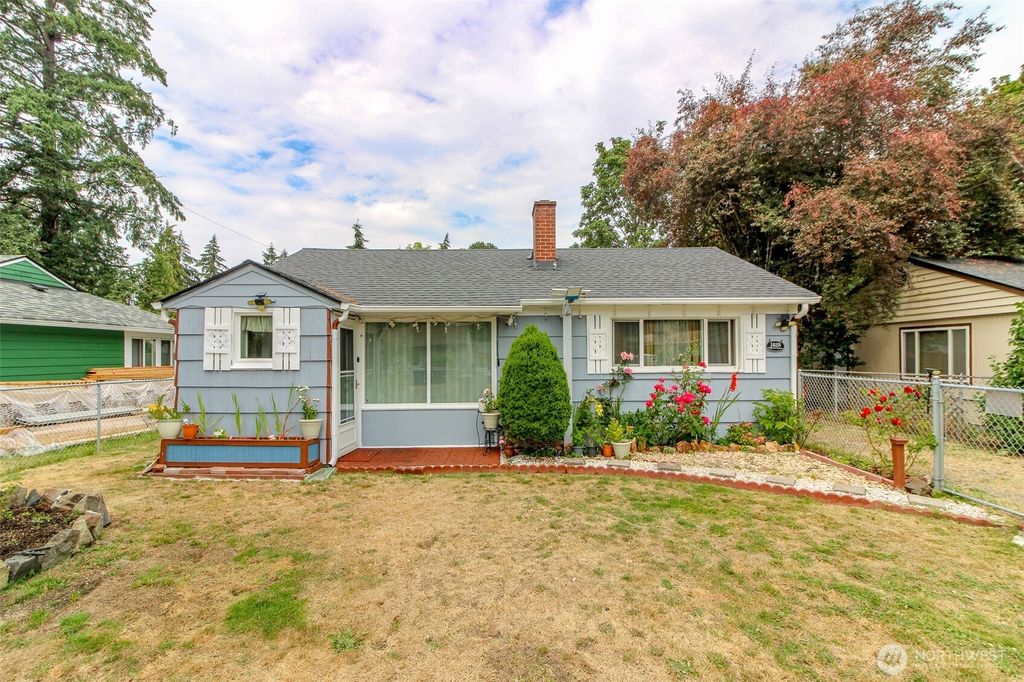 1425 118th Street S, Tacoma, WA 98444