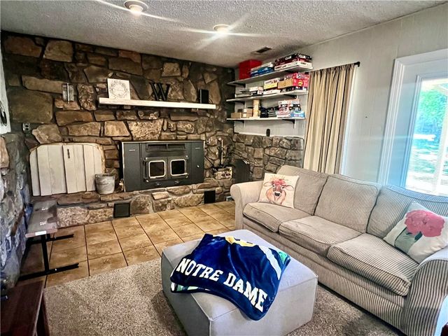 805 W Norristown Circle, Russellville, AR 72802