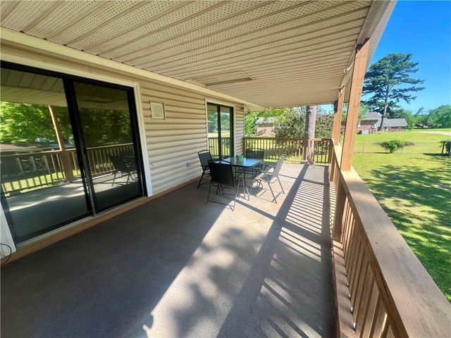 805 W Norristown Circle, Russellville, AR 72802