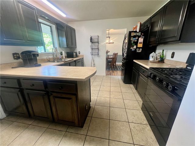 805 W Norristown Circle, Russellville, AR 72802