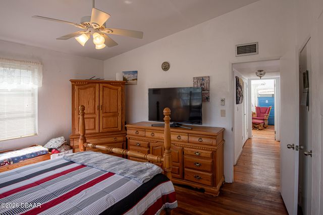 348 Boylston Avenue, Daytona Beach, FL 32118