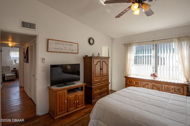 348 Boylston Avenue, Daytona Beach, FL 32118