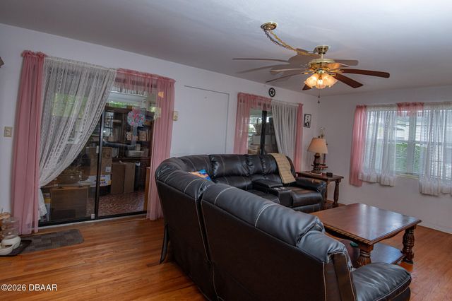348 Boylston Avenue, Daytona Beach, FL 32118