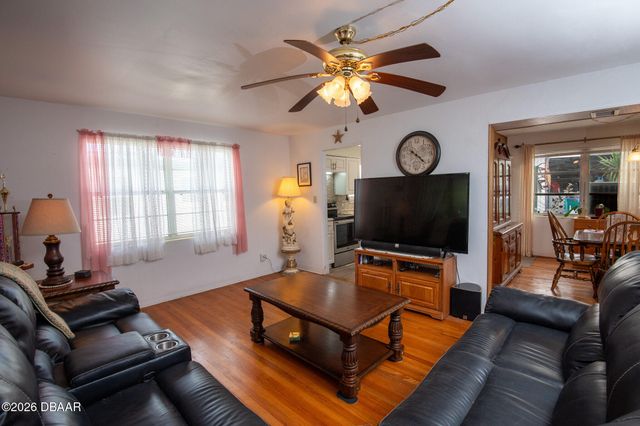 348 Boylston Avenue, Daytona Beach, FL 32118