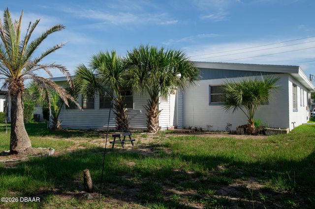 348 Boylston Avenue, Daytona Beach, FL 32118