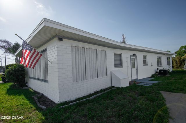 348 Boylston Avenue, Daytona Beach, FL 32118