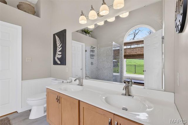 7 Autumn Valley Court, O'fallon, MO 63366