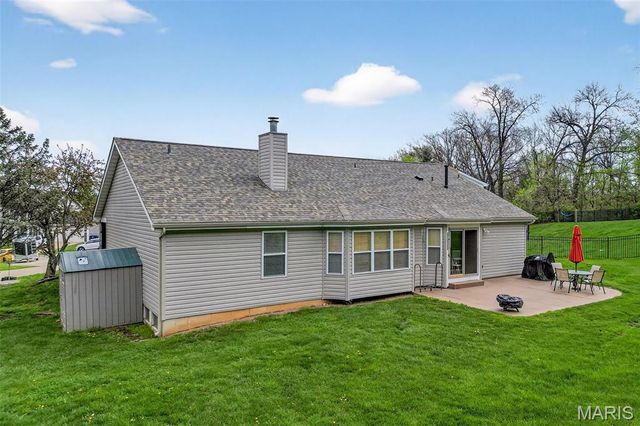 7 Autumn Valley Court, O'fallon, MO 63366