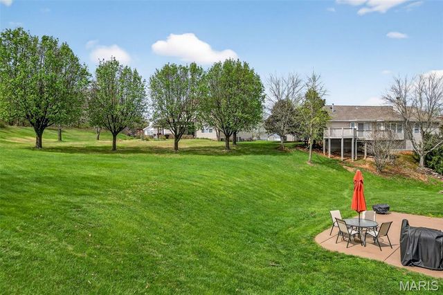 7 Autumn Valley Court, O'fallon, MO 63366