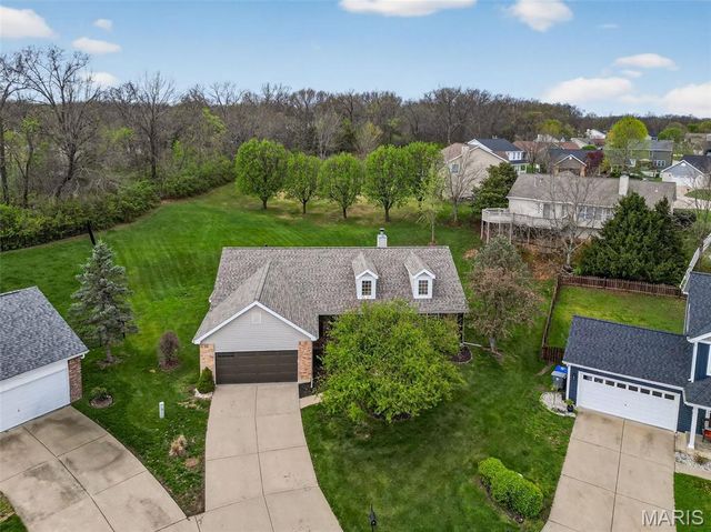 7 Autumn Valley Court, O'fallon, MO 63366